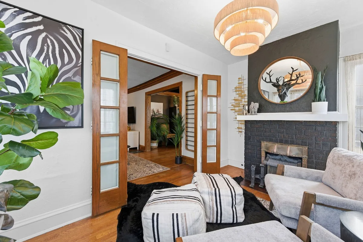 TTH property image for 9801 Clifton Blv