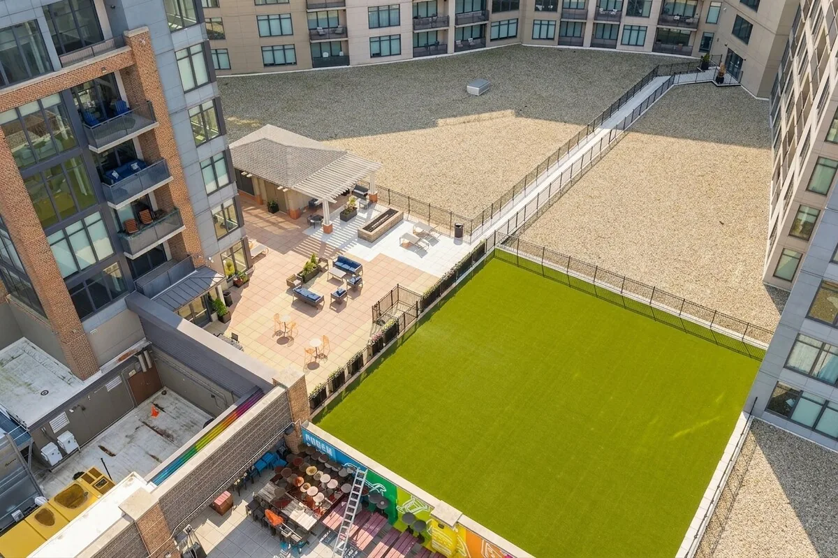 Lakeview Stadium Flats DT+Balcony + Garage Parking property photo 41 of 55