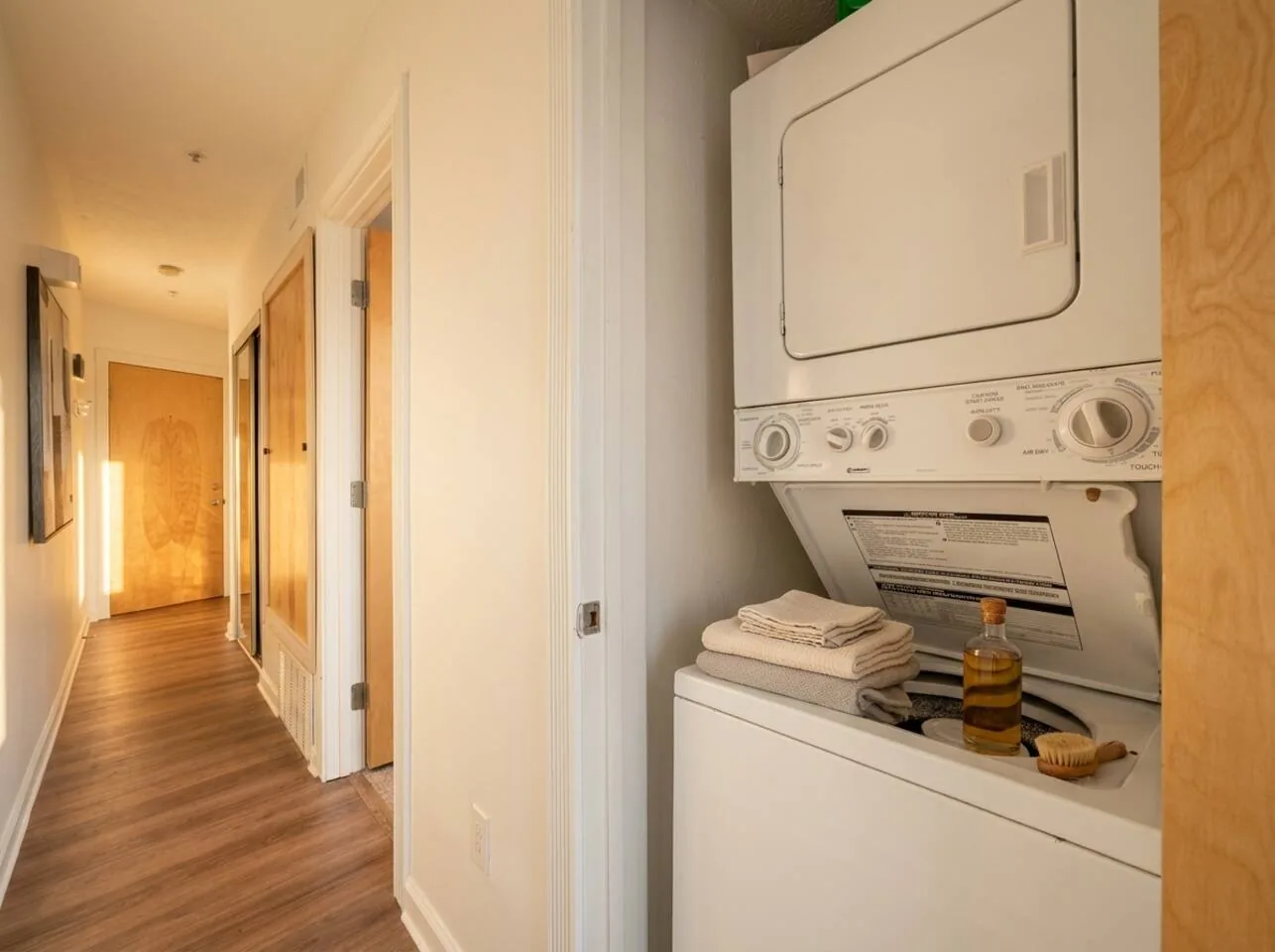 Modern 2BR + City Views + Balcony + Parking + Gym property photo 10 of 26