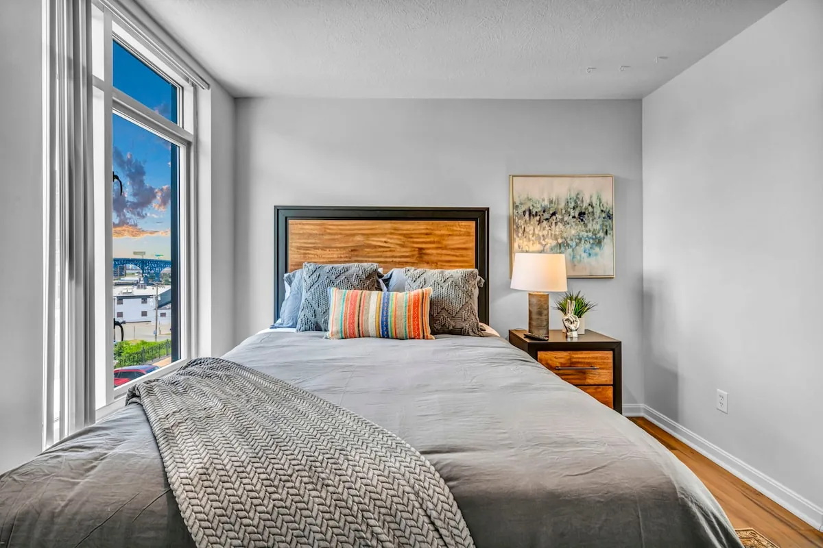 City View + Modern + Balcony + Parking + Gym property photo 13 of 41