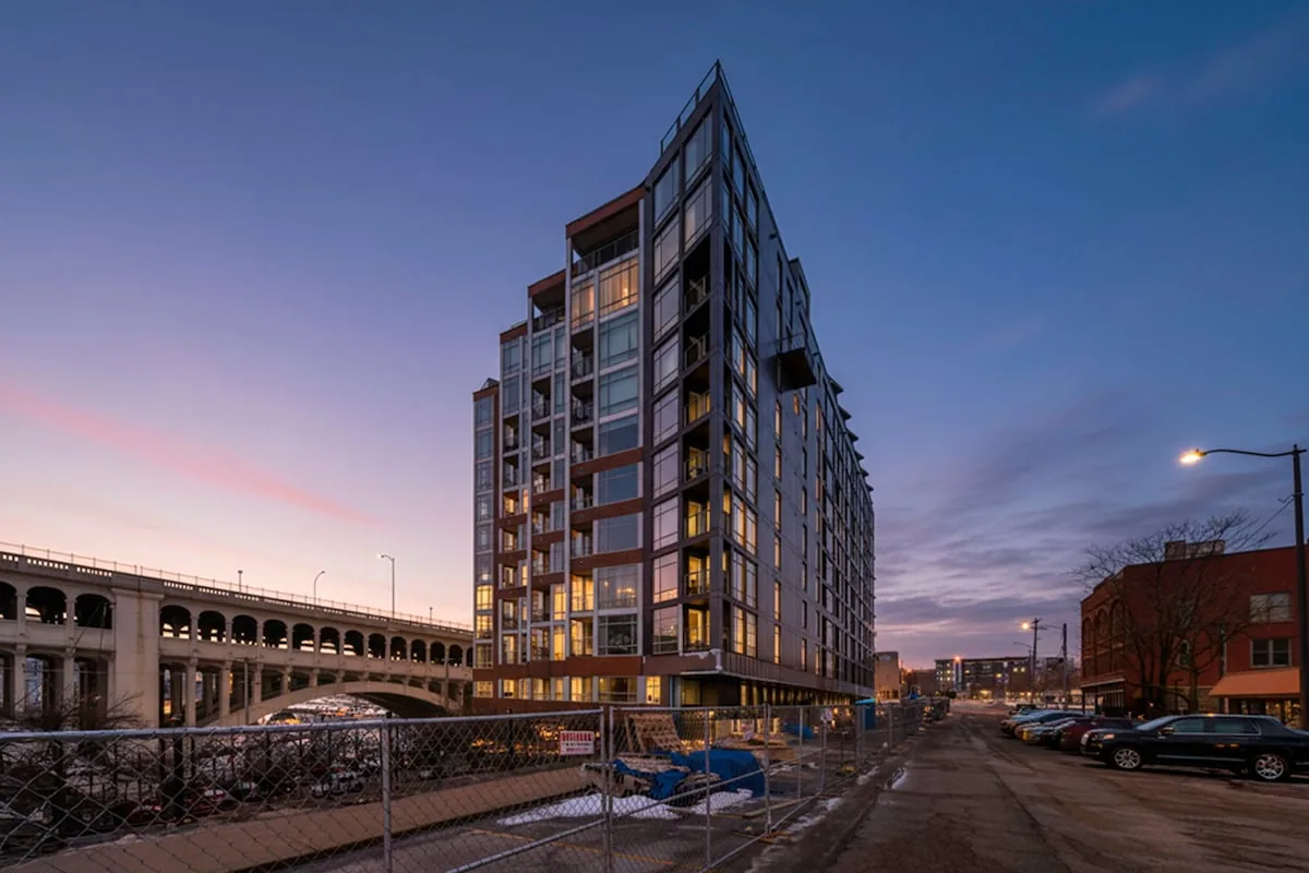 Modern Flats Retreat + Balcony + Parking + Gym property photo 19 of 19