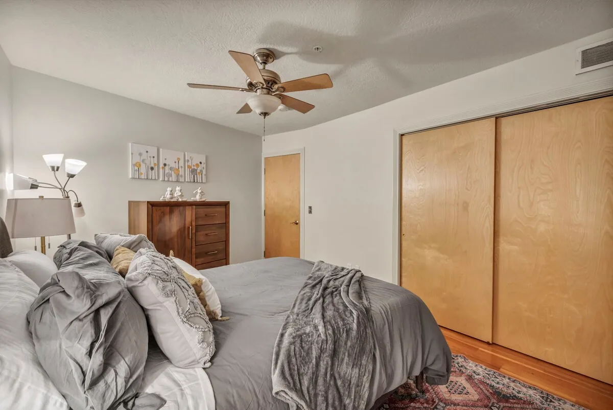River/City view + Flats + Balcony + Parking + Gym property photo 42 of 45